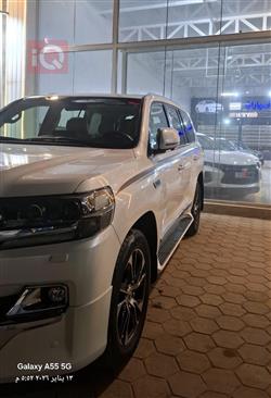 تويوتا لاندكروزر